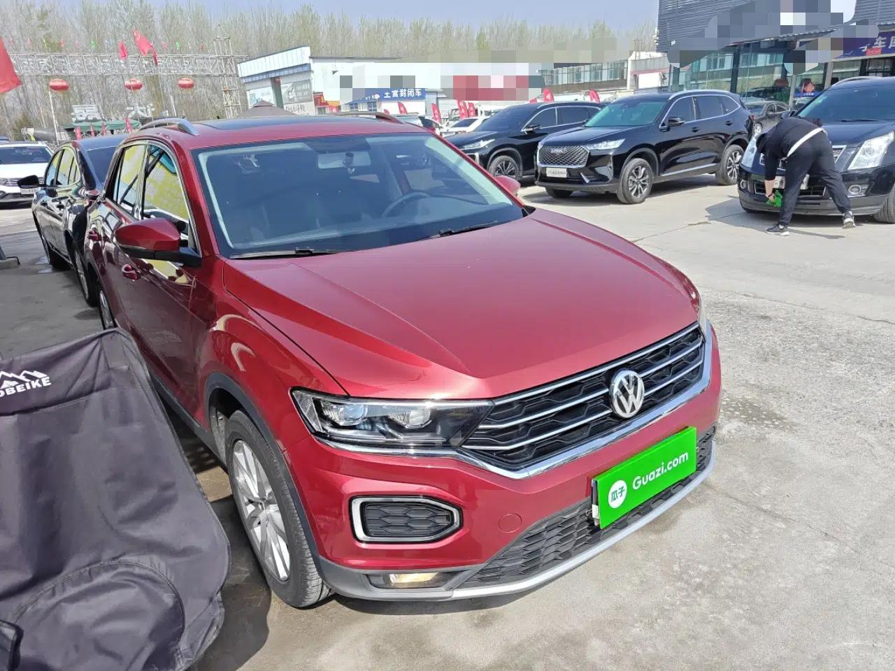 Volkswagen T-ROC 2019 230TSI DSG Two-Wheel-Drive Advanced Version China VI Standard — миниатюра 3