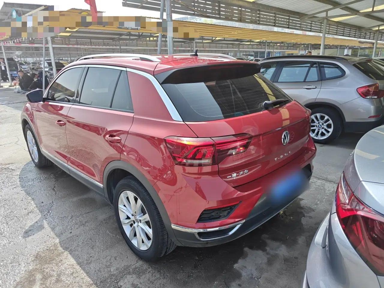 Volkswagen T-ROC 2019 230TSI DSG Two-Wheel-Drive Advanced Version China VI Standard — миниатюра 4