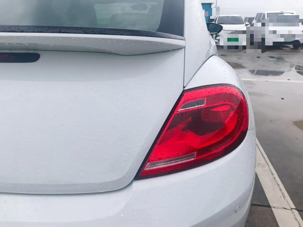 Volkswagen Beetle 2015 280TSI — миниатюра 9