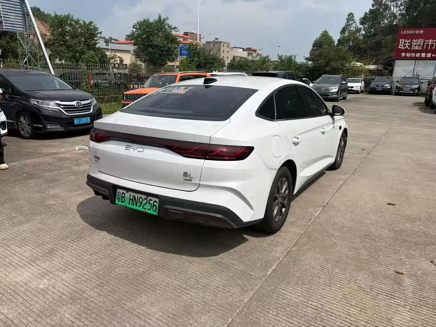 Qin L 2025 DM-i Intelligent Driving Edition 80KM Leading Model — миниатюра 9