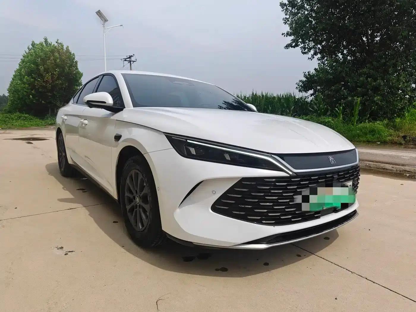 Qin L 2025 DM-i Intelligent Driving Edition 80KM Leading Model — миниатюра 3