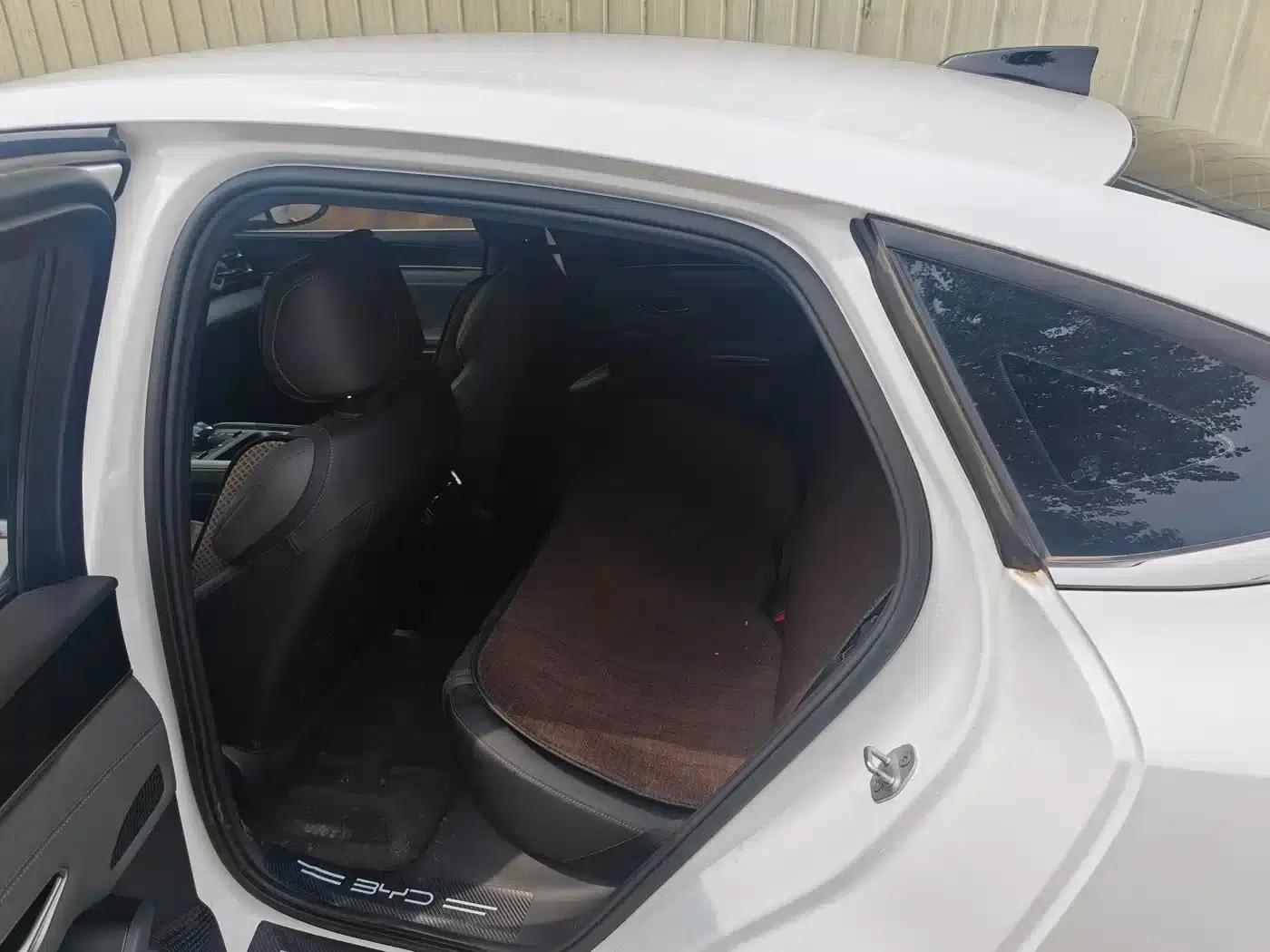Qin L 2025 DM-i Intelligent Driving Edition 80KM Leading Model — миниатюра 8