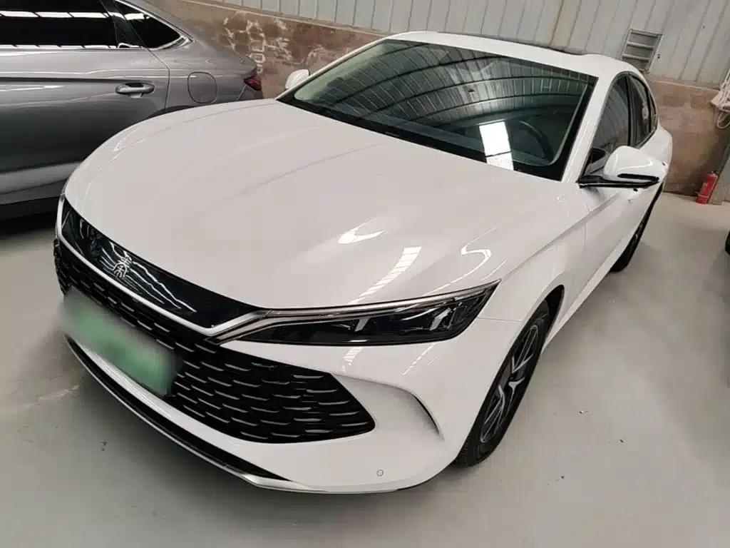 Qin L 2024 DM-i 120KM Leading Edition — миниатюра 1