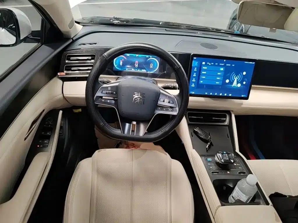 Qin L 2024 DM-i 120KM Leading Edition — миниатюра 11