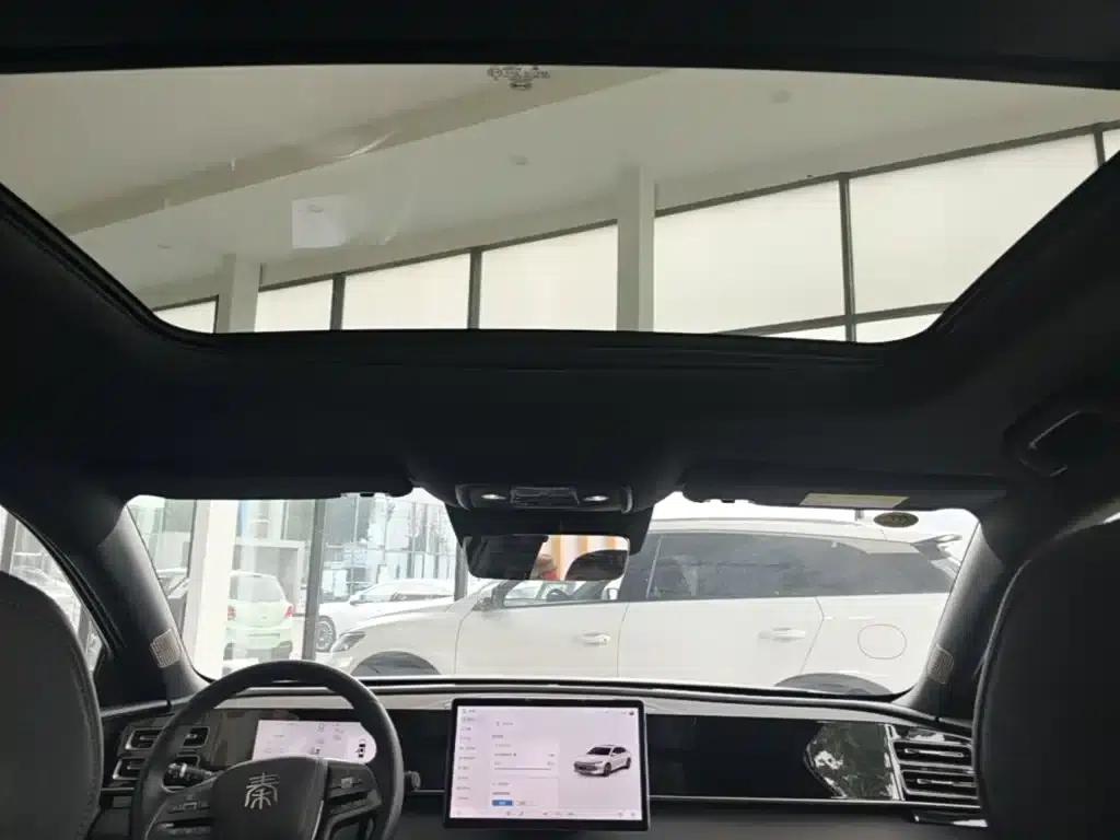 Qin L 2025 DM-i Intelligent Driving Edition 120KM Superior Model — миниатюра 18