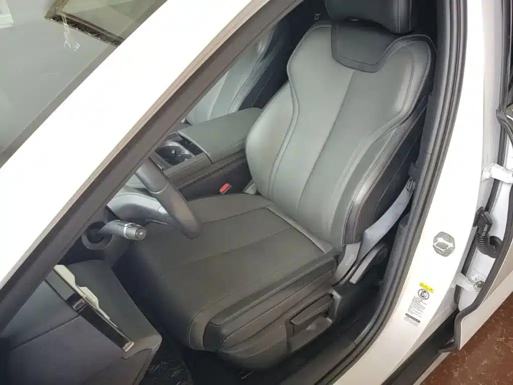 Qin L 2024 DM-i 80KM Leading Edition — миниатюра 15