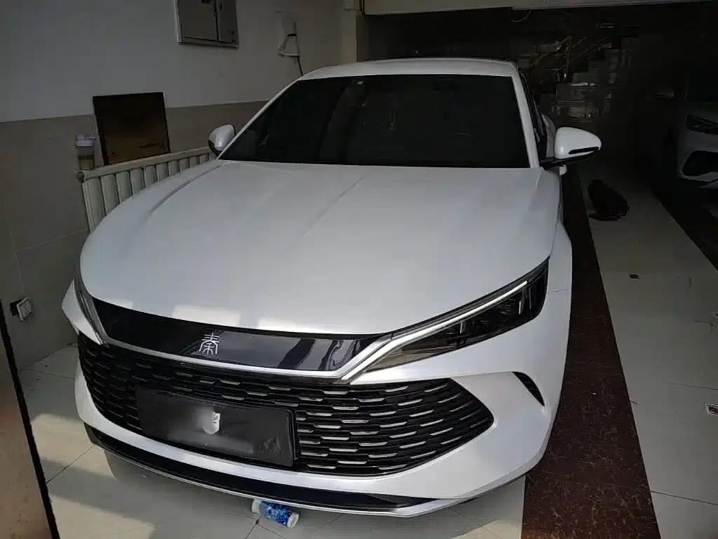 Qin L 2024 DM-i 80KM Leading Edition — миниатюра 3
