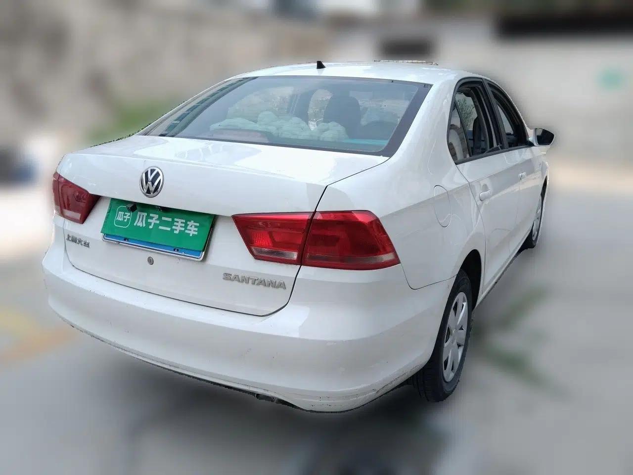Volkswagen Santana 2015 1.4L Manual Fashion Edition — миниатюра 6