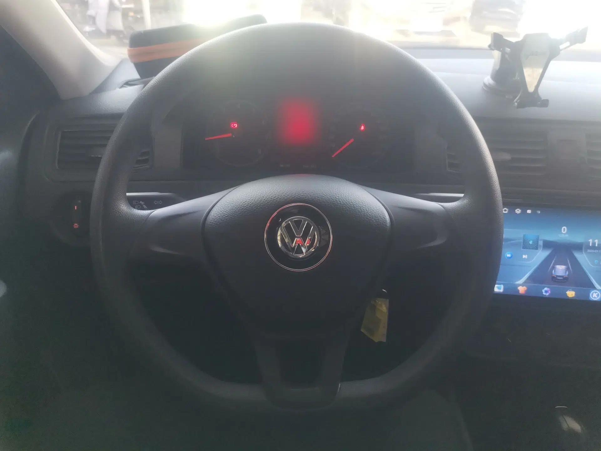 Volkswagen Santana 2021 1.5L Automatic Fashion Edition — миниатюра 10