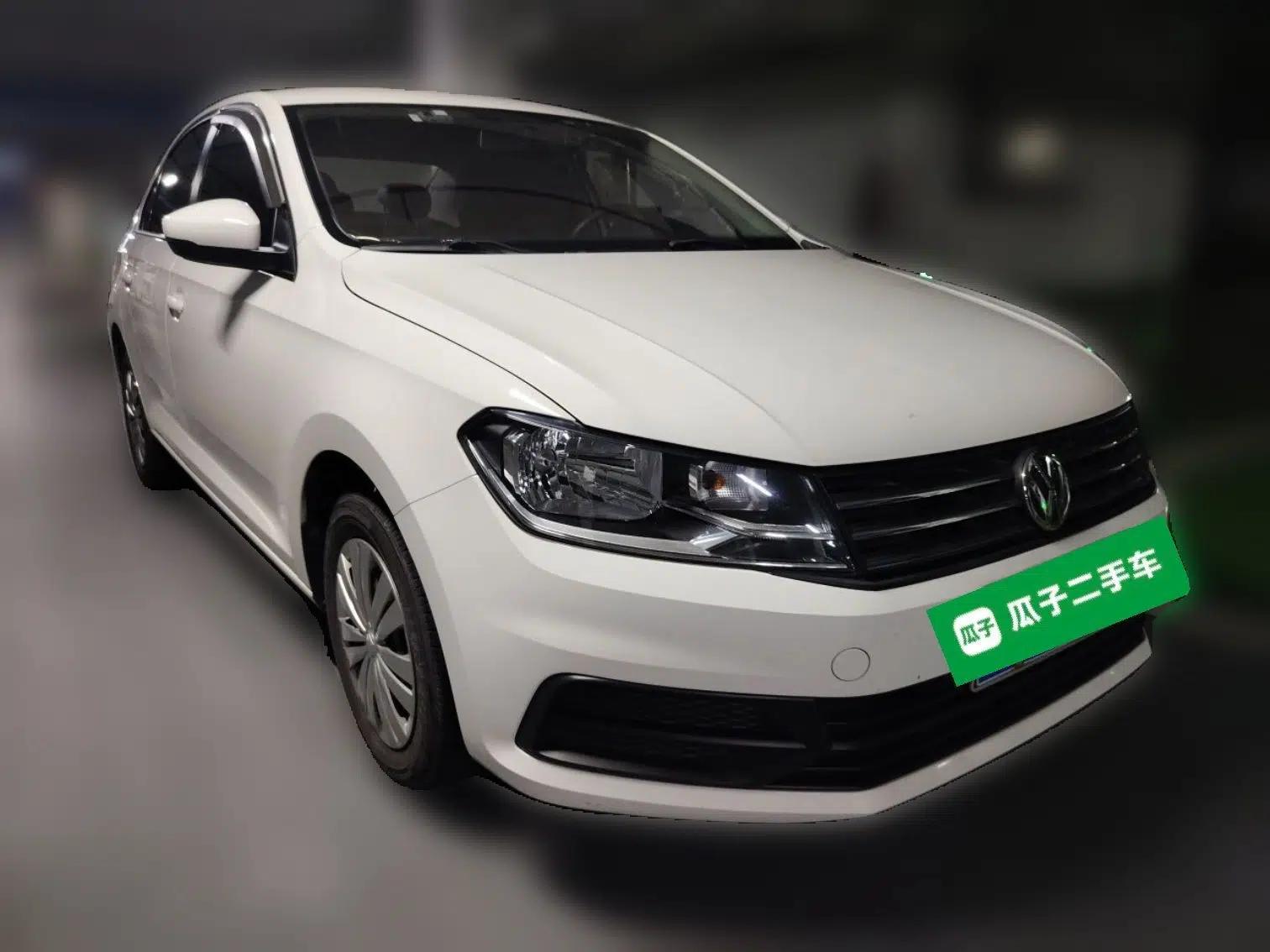 Volkswagen Santana 2021 1.5L Manual Fashion Edition — миниатюра 3