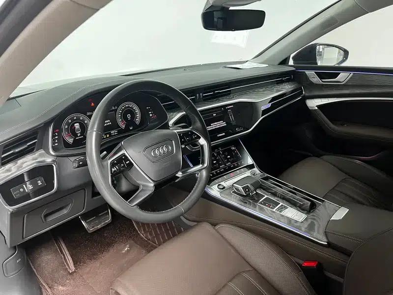 Audi A7L 2022 55 TFSI quattro S-line edition executive preview version — миниатюра 13