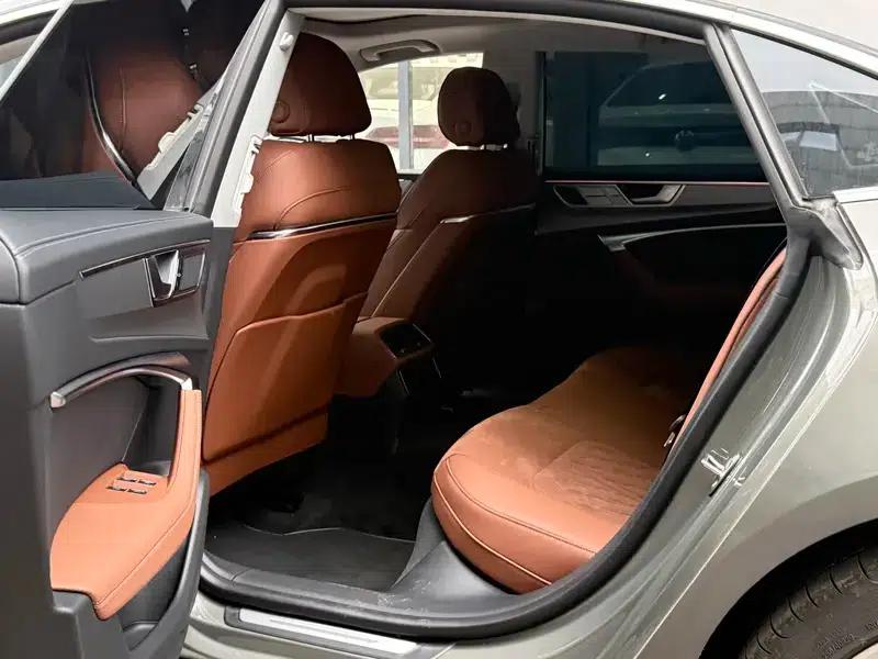 Audi A7L 2024 45 TFSI quattro Luxury Edition — миниатюра 9