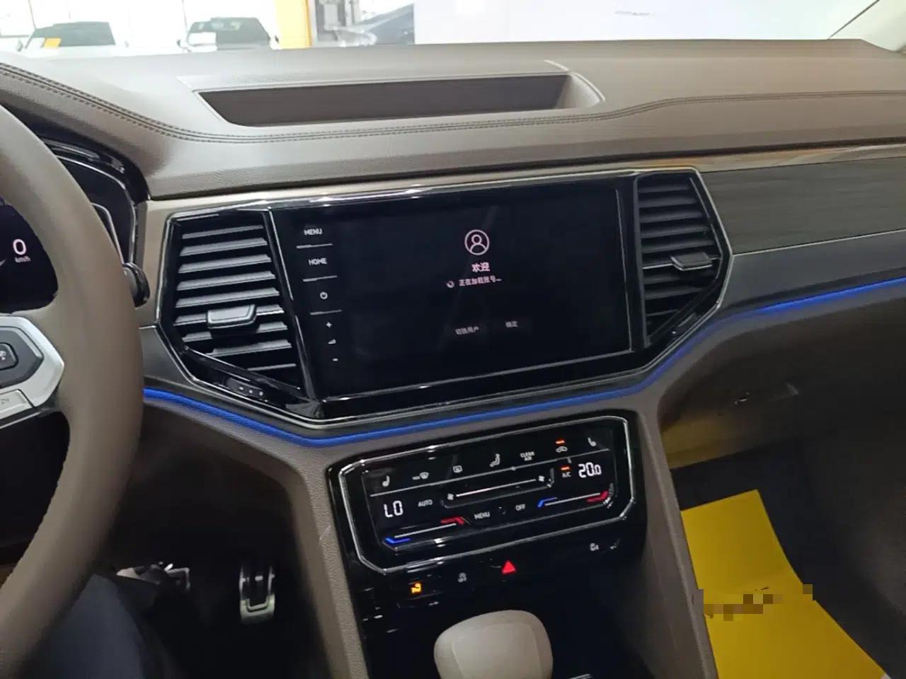 Volkswagen Viloran 2020 380TSI Prestige Edition — миниатюра 15