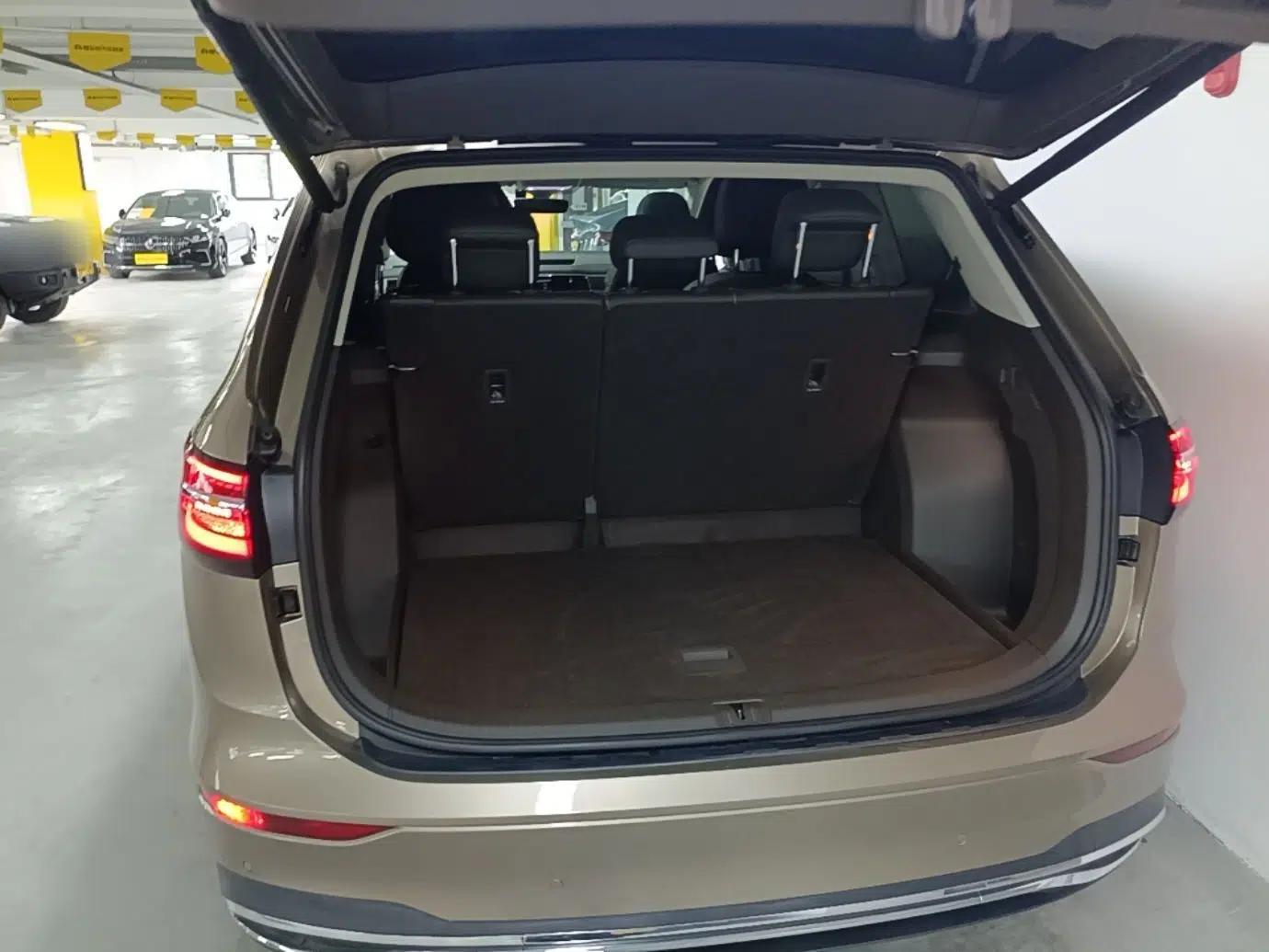 Volkswagen Viloran 2020 380TSI Prestige Edition — миниатюра 22
