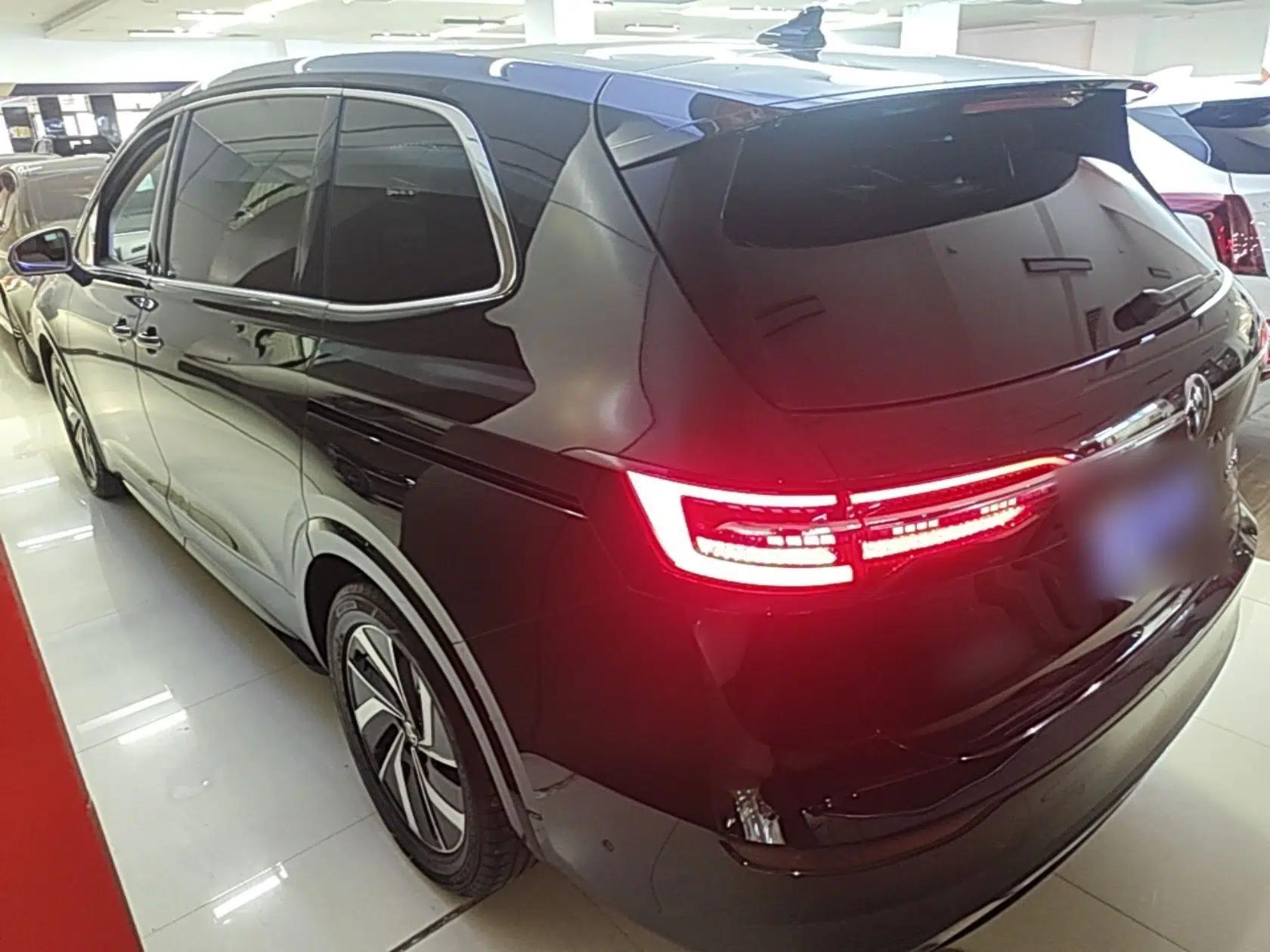 Volkswagen Viloran 2023 Revised Version 380TSI Luxury Edition — миниатюра 4