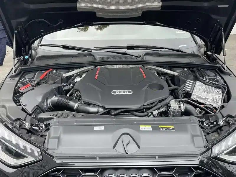 2024 Audi S4 Avant 3.0TFSI — миниатюра 7