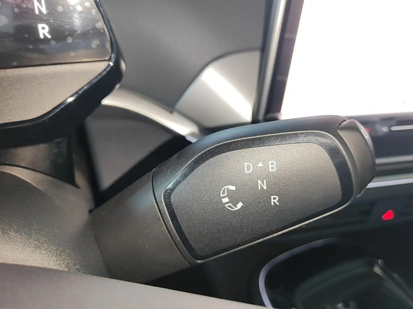 Volkswagen ID.4 CROZZ 2026 Model Pure Enjoyment Edition PURE — миниатюра 16
