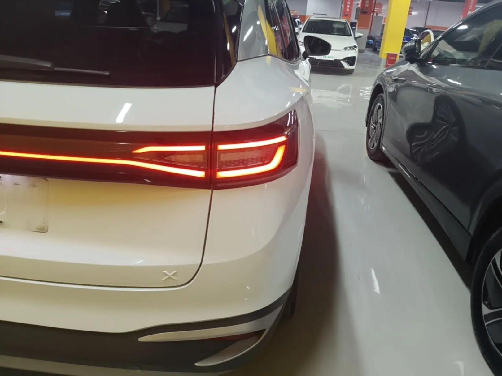 Volkswagen ID.4 X 2023 Pure Long-Range Version — миниатюра 9
