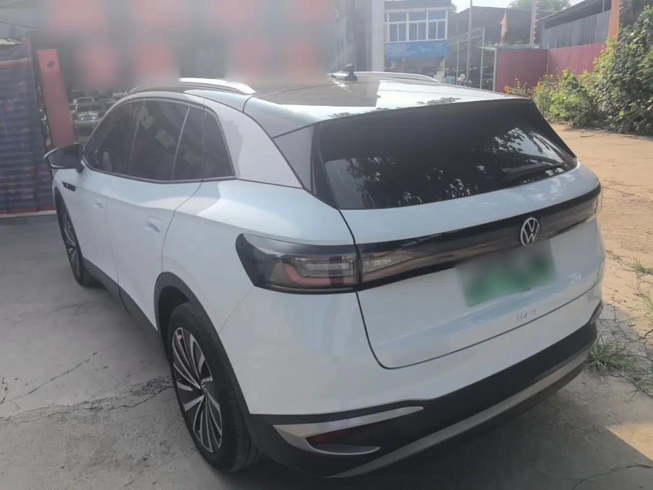 Volkswagen ID.4 X 2023 Pure Long-Range Version — миниатюра 4