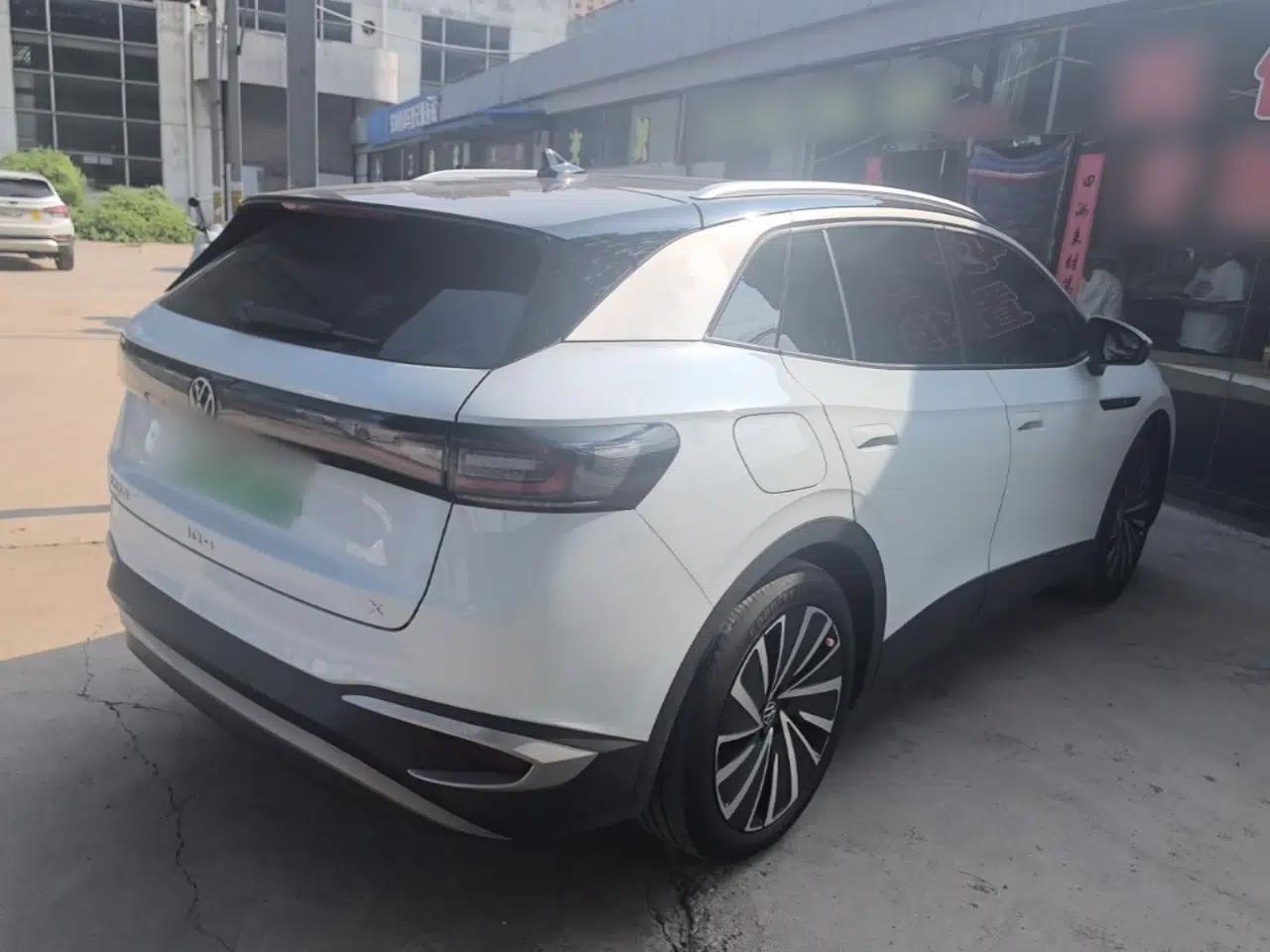 Volkswagen ID.4 X 2023 Pure Long-Range Version — миниатюра 6