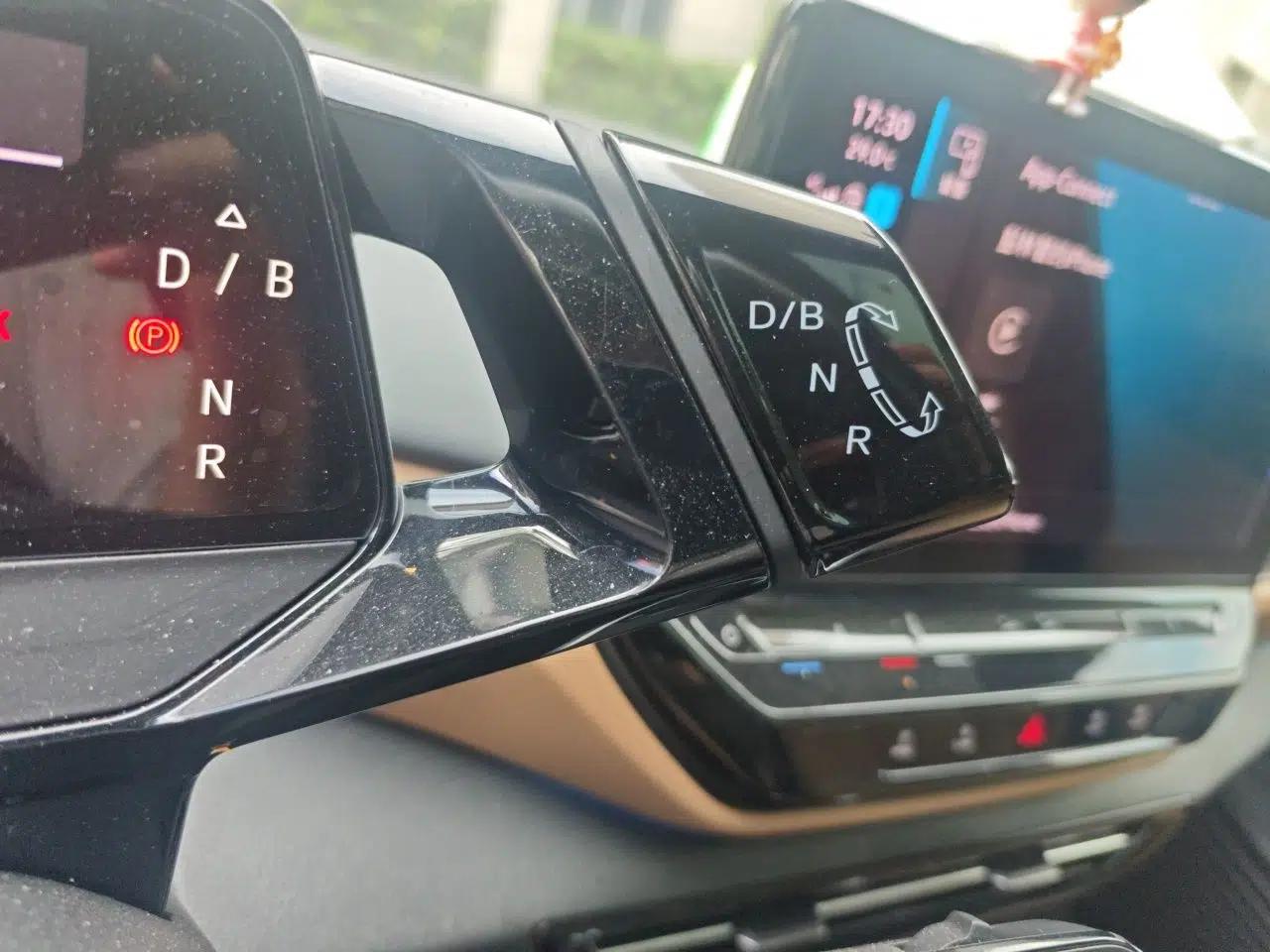 Volkswagen ID.4 X 2021 Pro Smart Long-Range Edition — миниатюра 14