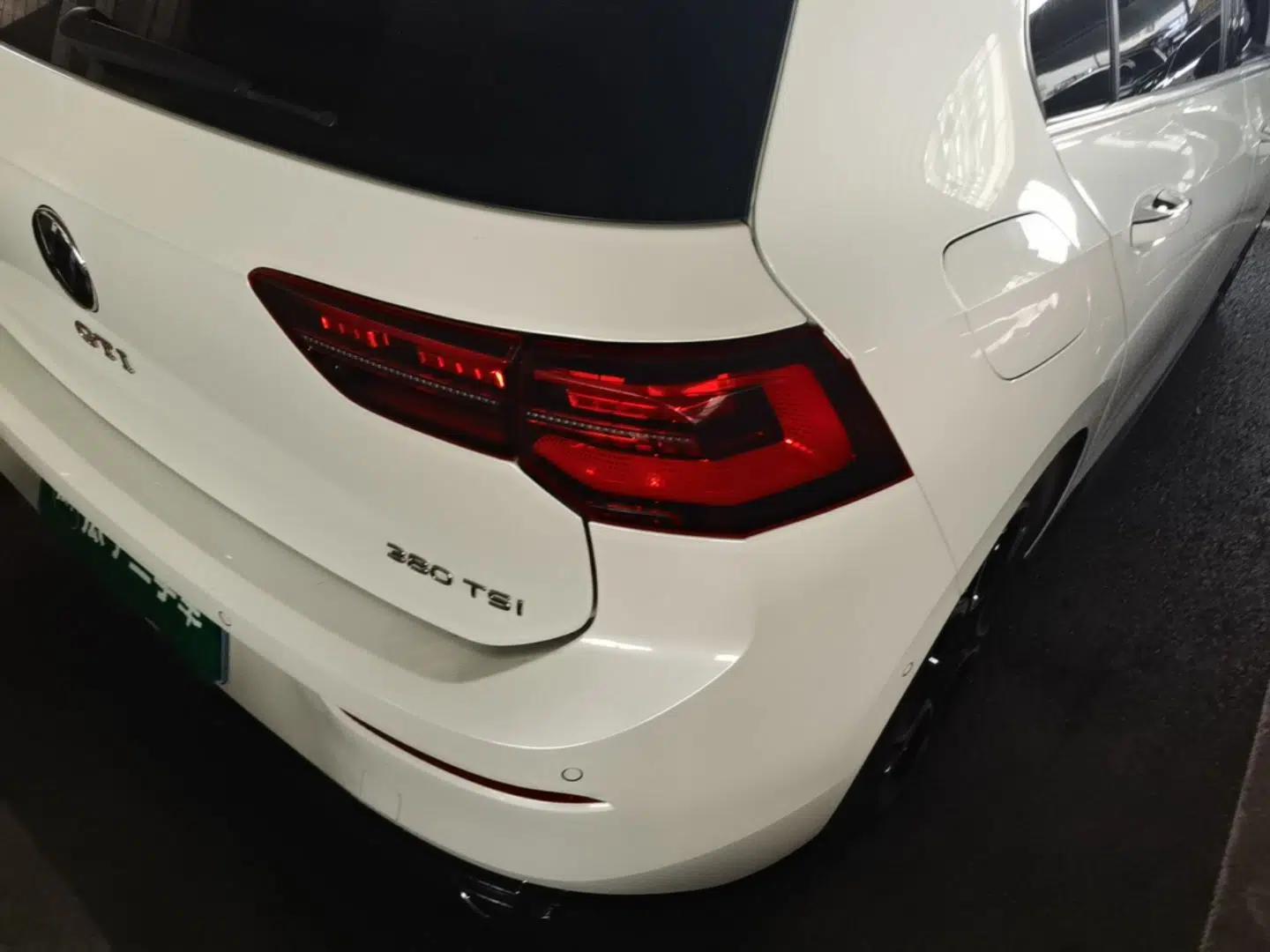 Volkswagen Golf GTI 2023 380TSI DSG GTI — миниатюра 9