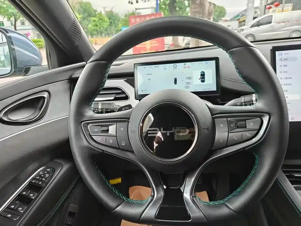 Seal 06 2025 DM-i Intelligent Driving Edition 120KM Premium Model — миниатюра 11