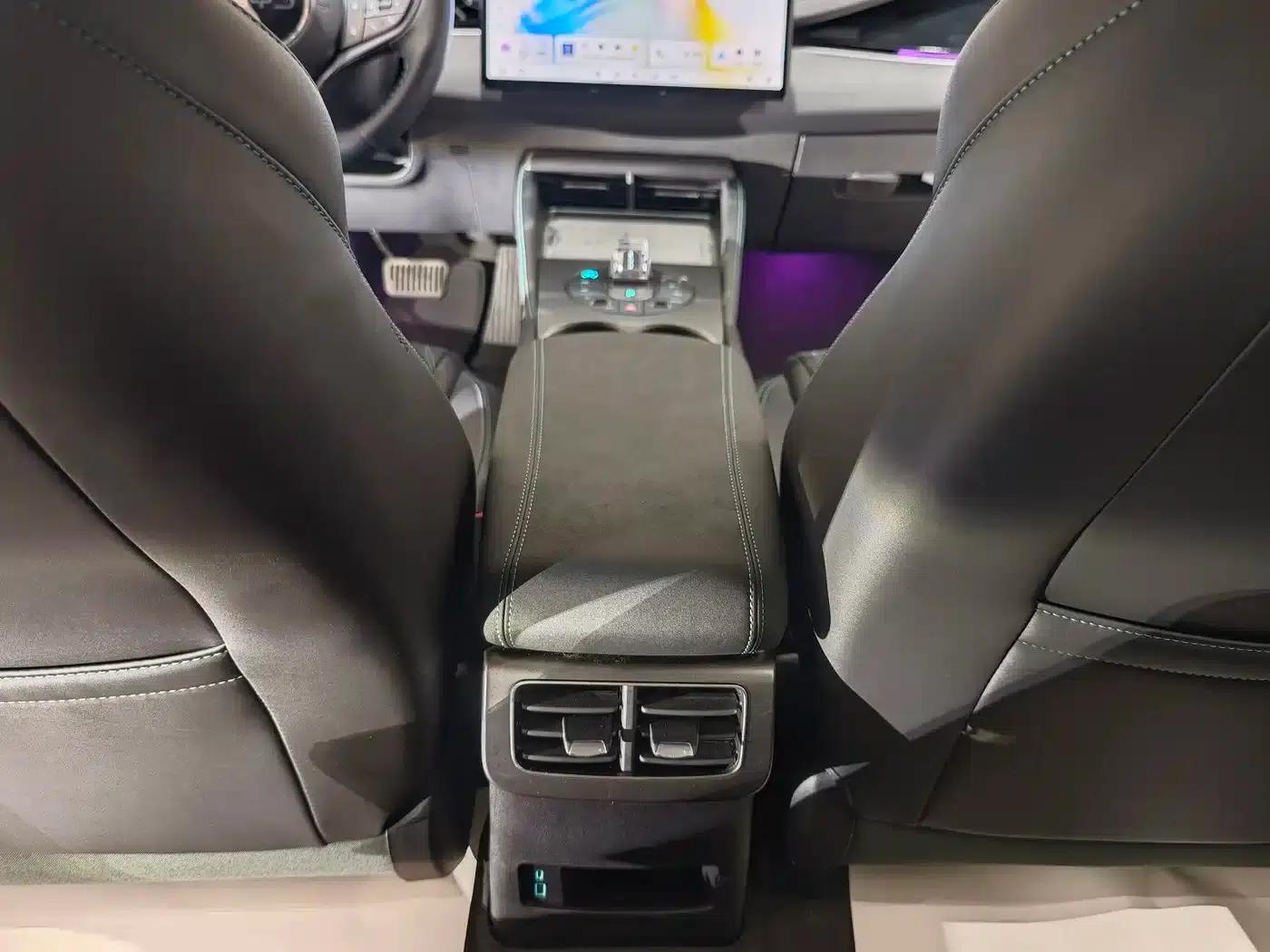 Seal 06 2025 DM-i Intelligent Driving Edition 120KM Flagship Model — миниатюра 12