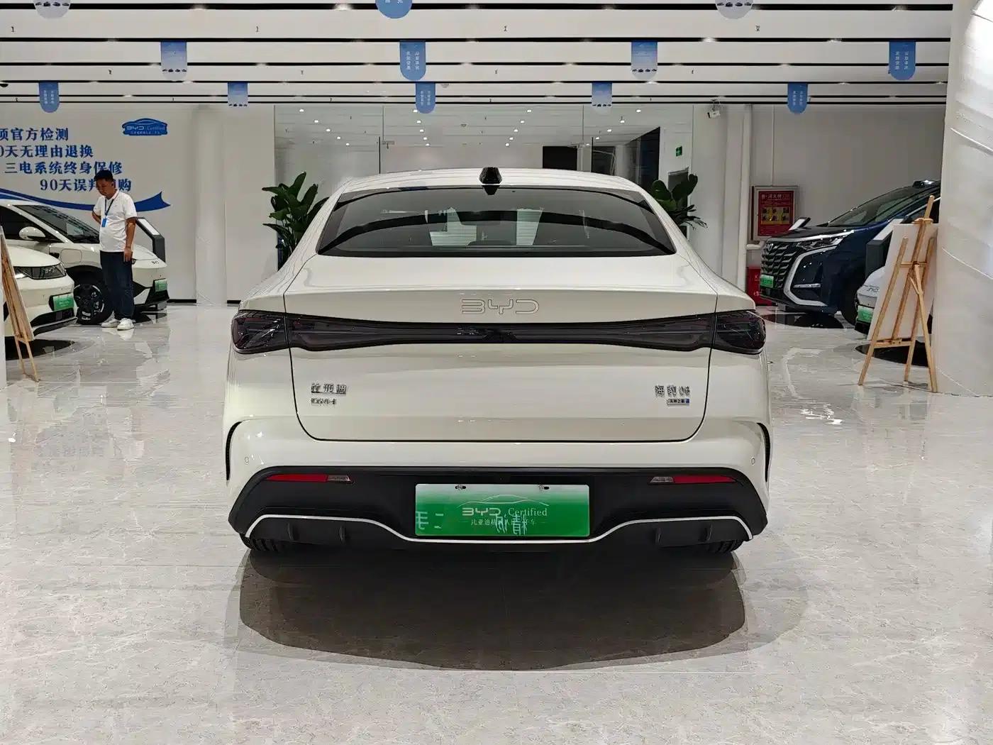 Seal 06 2025 DM-i Intelligent Driving Edition 120KM Flagship Model — миниатюра 14