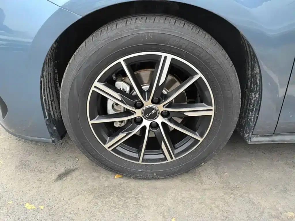 Seal 06 2024 DM-i 120KM Premium Edition — миниатюра 23