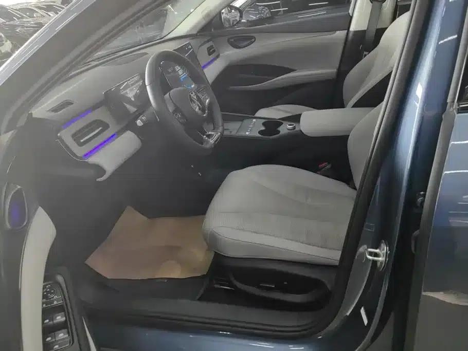 Seal 06 DM-i Touring Edition 2025 DM-i 150KM Flagship Model — миниатюра 9