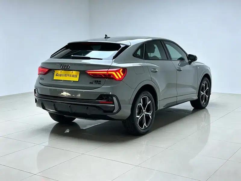 Audi Q3 Sportback 2025 quattro 45th Anniversary Edition 40 TFSI Fashion Model — миниатюра 7