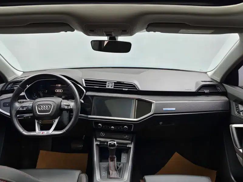 Audi Q3 Sportback 2022 40 TFSI RS Package (Sports Edition) — миниатюра 16