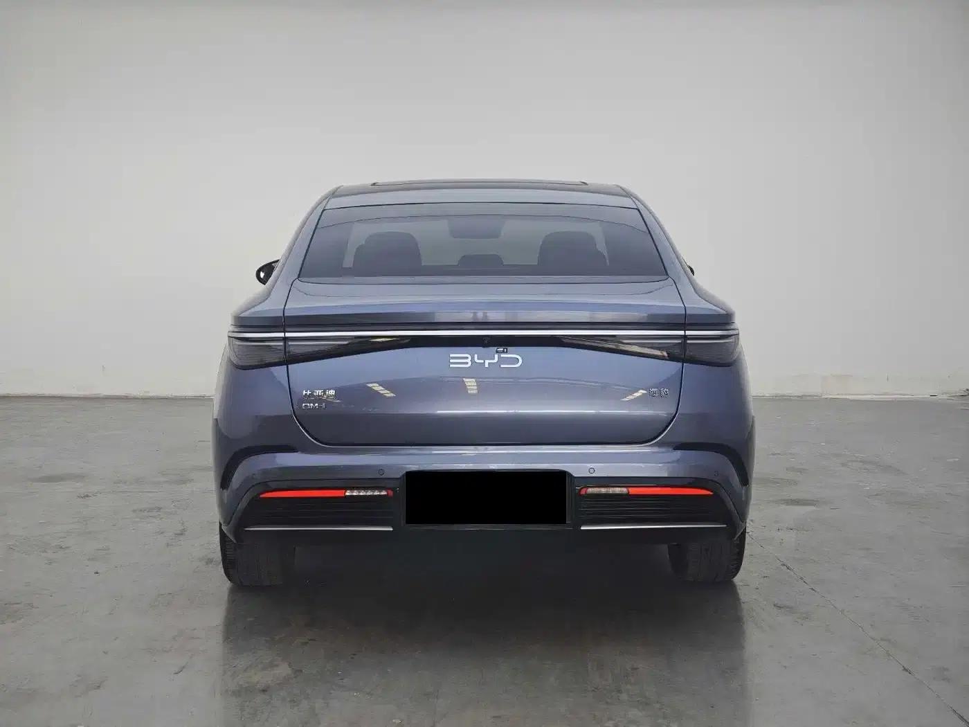 Seal 2023 DM-i 1.5L 121km Premium — миниатюра 4