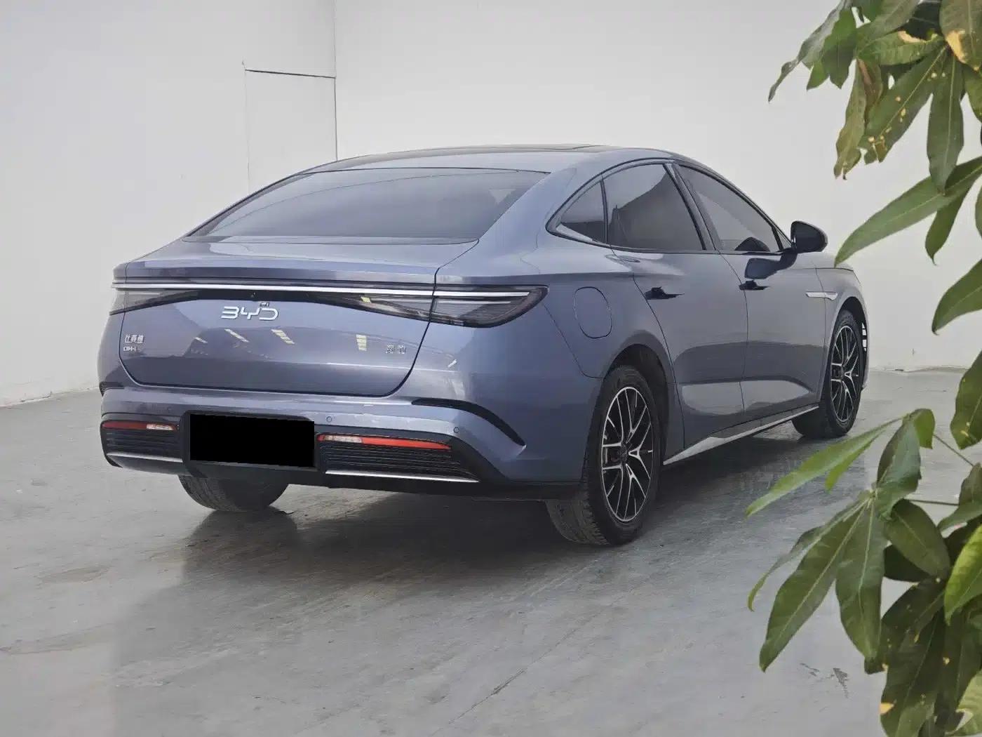 Seal 2023 DM-i 1.5L 121km Premium — миниатюра 5