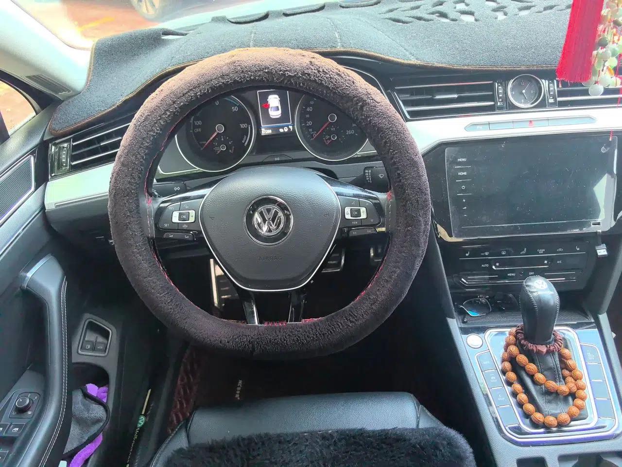 Volkswagen Magotan GTE Plug-in Hybrid 2020 GTE Luxury Model — миниатюра 10