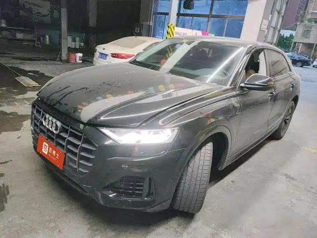 Audi Q8 2021 55 TFSI Luxury Dynamic