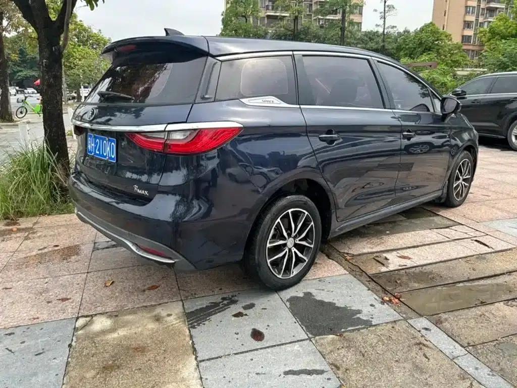 Song MAX 2018 1.5T Automatic Intelligent Luxury 6-seater — миниатюра 11