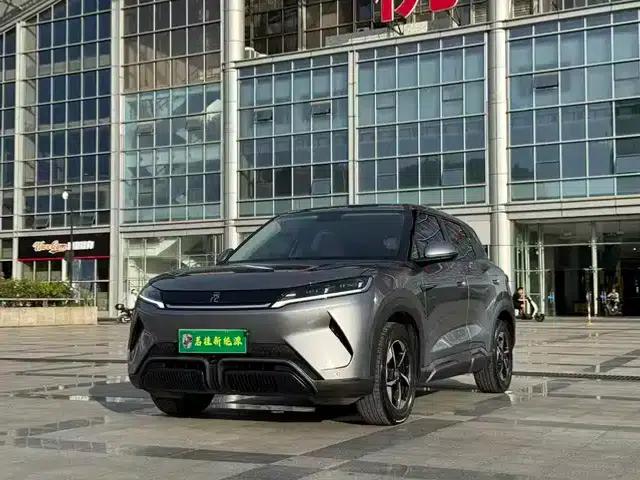 Yuan UP 2024 Model 401KM Leading Edition