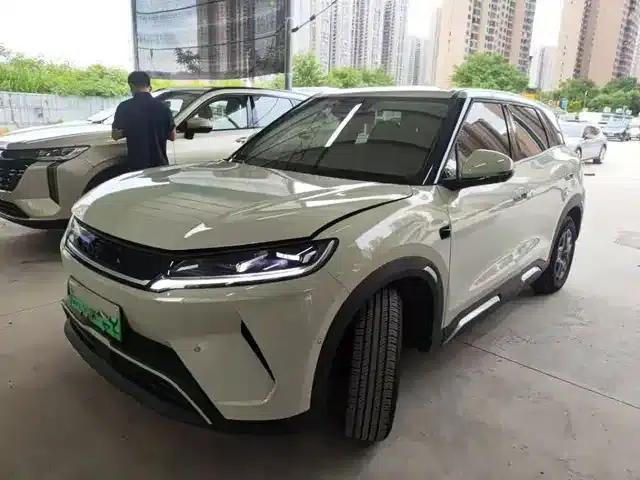 Yuan UP 2025 Smart Driving Edition 401KM Vitality Edition