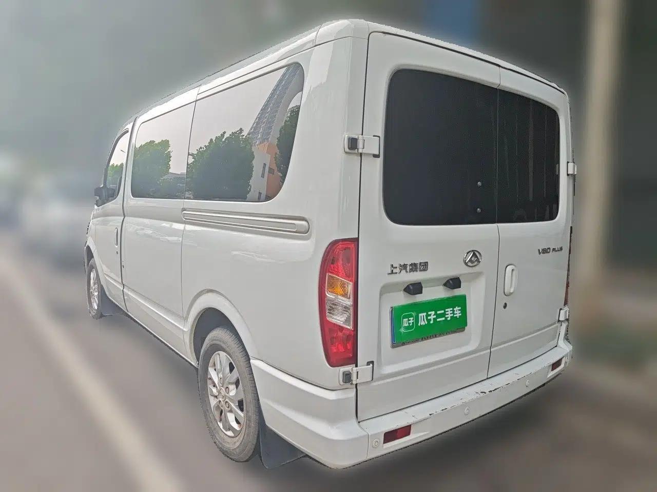 SAIC MAXUS Xintu V80 2021 2.0T PLUS Manual City Edition Short Wheelbase Ultra-Low Roof 5/6 Seats — миниатюра 4