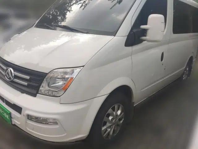 SAIC MAXUS Xintu V80 2021 2.0T Manual Classic Aoyuntong Short Wheelbase Ultra-Low Roof 5/6-Seater