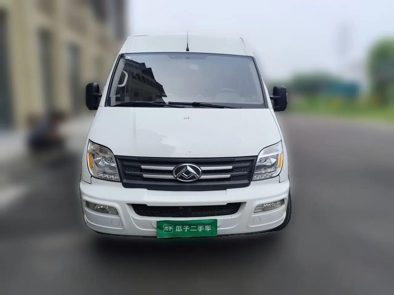 SAIC MAXUS Xintu V80 2023 2.0T Manual Classic Aoyuntong Long Wheelbase Mid-Height 6/7/8/9-Seater — миниатюра 2