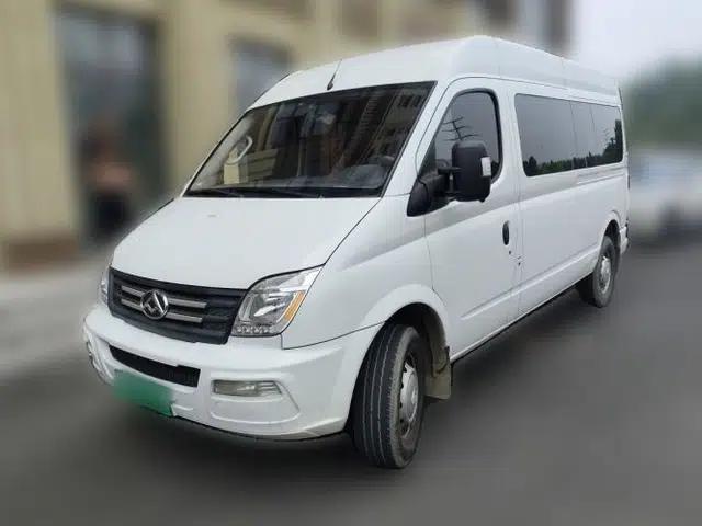 SAIC MAXUS Xintu V80 2023 2.0T Manual Classic Aoyuntong Long Wheelbase Mid-Height 6/7/8/9-Seater