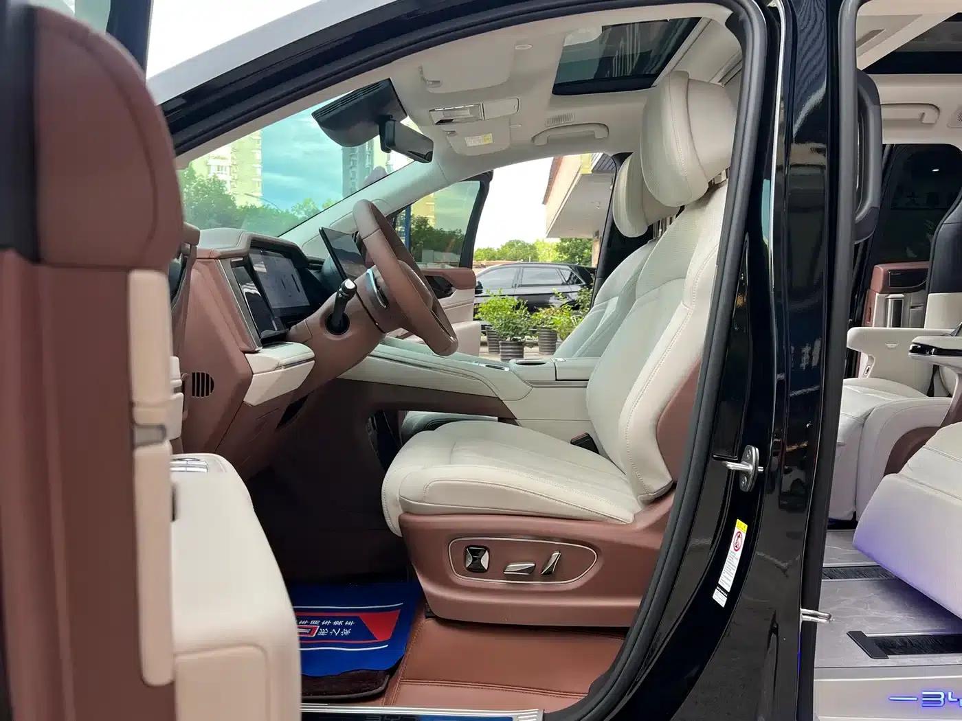 Summer 2025 DM-i 1.5T 180km Excellent Edition — миниатюра 4