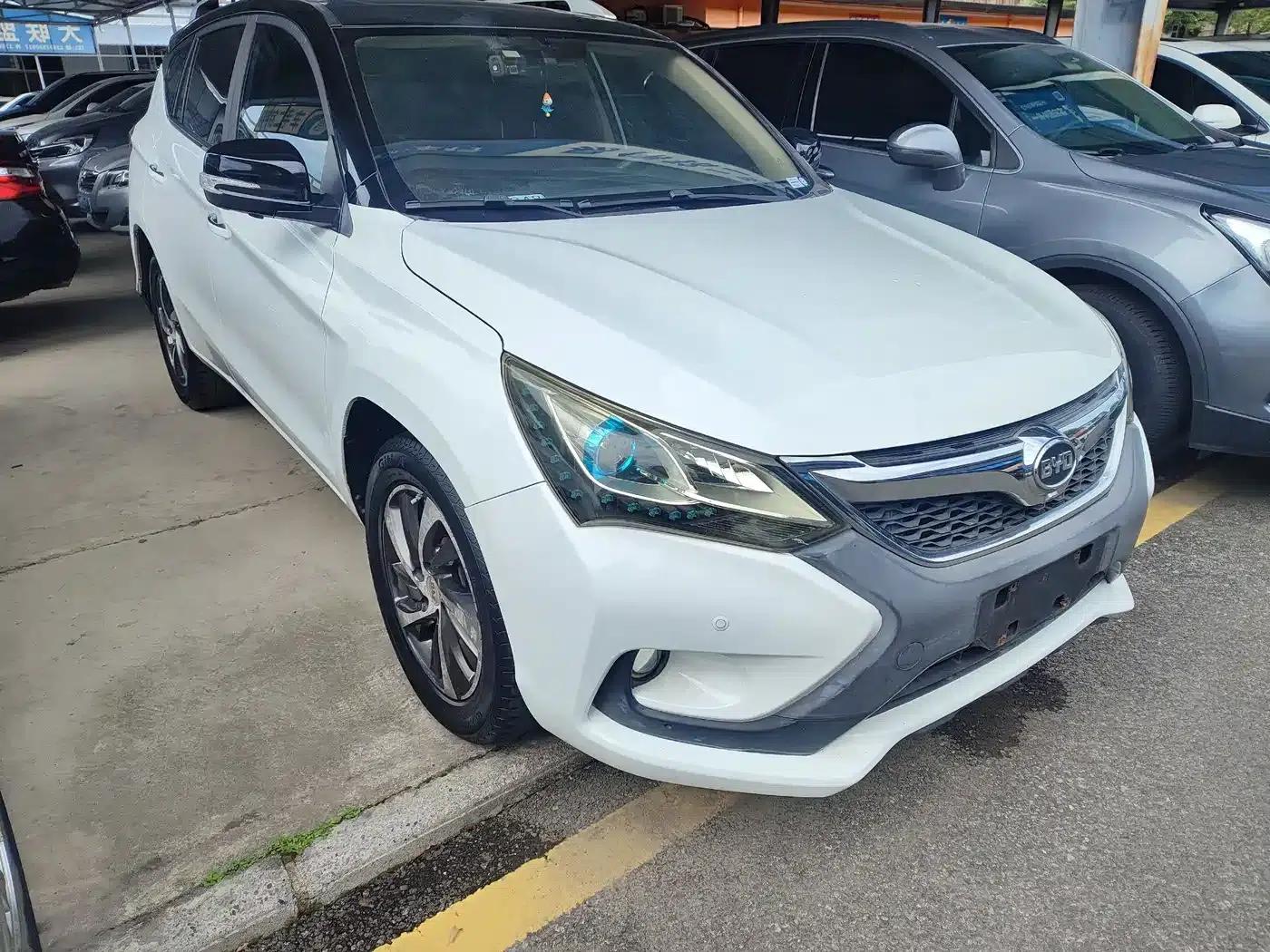 Song 2016 2.0TID Automatic Premium Edition — миниатюра 3