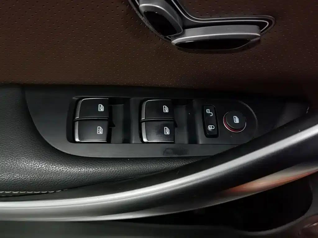 Song New Energy 2017 Song DM 1.5TID All-Wheel Drive Premium Edition — миниатюра 9