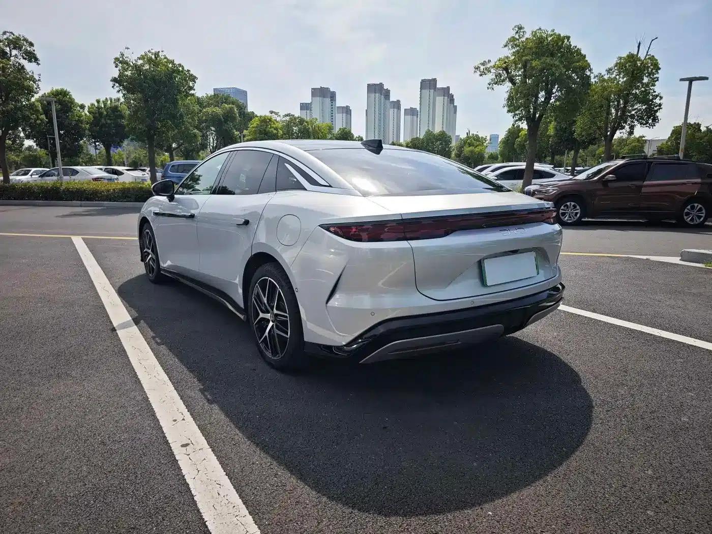 Han L 2025 EV All-Wheel Drive LiDAR Flagship Edition — миниатюра 5