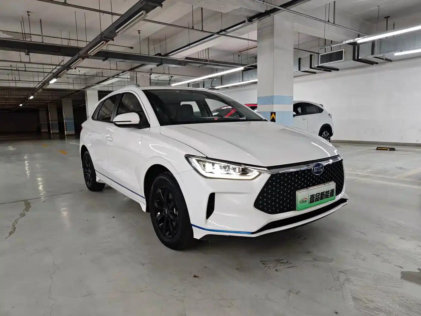 BYD e2 2019 Long Range Edition, Luxury Model — миниатюра 3