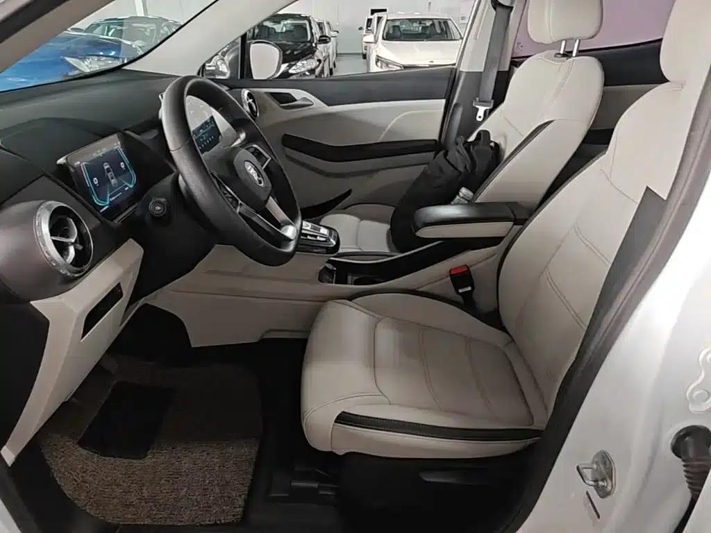 Yuan Pro 2021 401KM Luxury Edition — миниатюра 15